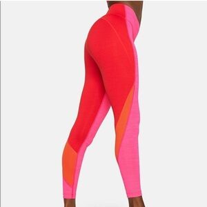 Sold Out Outdoor Voices Leggings